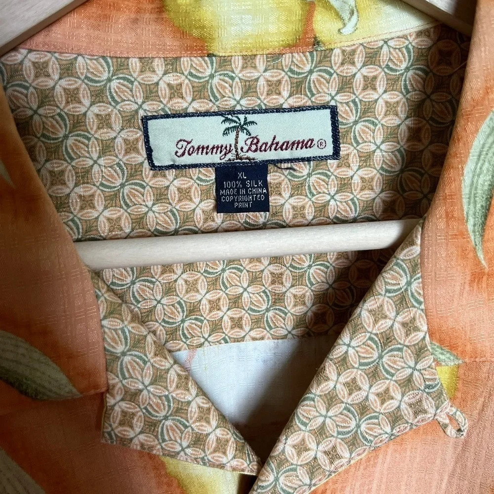 Tommy Bahama • Tropical Silk Button Down Short Sleeve - Picture 3 of 5